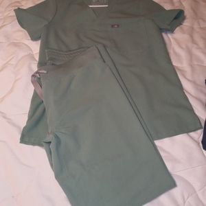 Figs Seafoam Scrubs. small